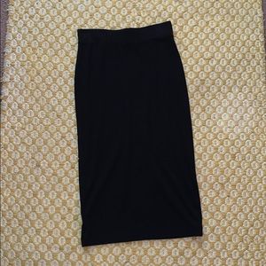 Black and Burgundy Fitted Skirt